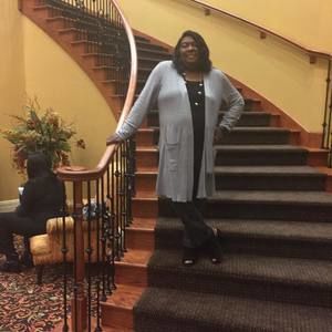 Meet your Posher, Jewel